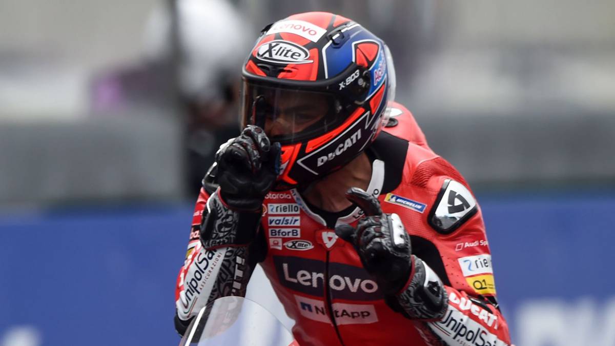 Petrucci sobre el lastre de Ducati.