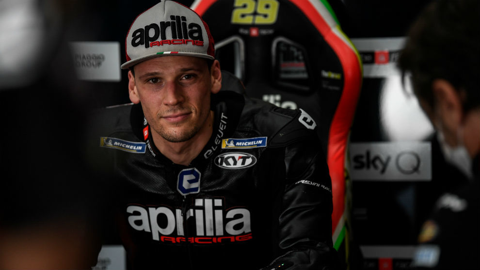 Sabadori sustituye a Smith en Aprilia MotoGP Lorenzo Sabadori debutará con la Aprilia RS-GP...