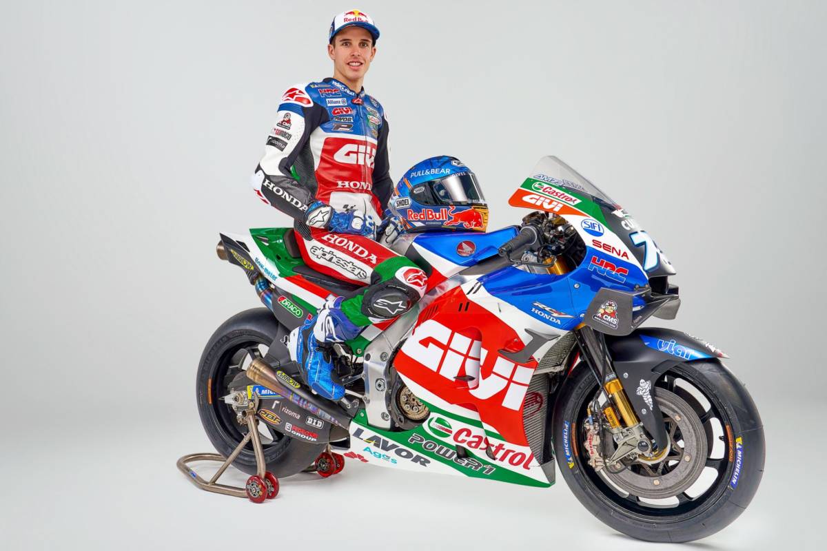 Todas las fotos de Alex Márquez y su nueva LCR Honda Castrol.