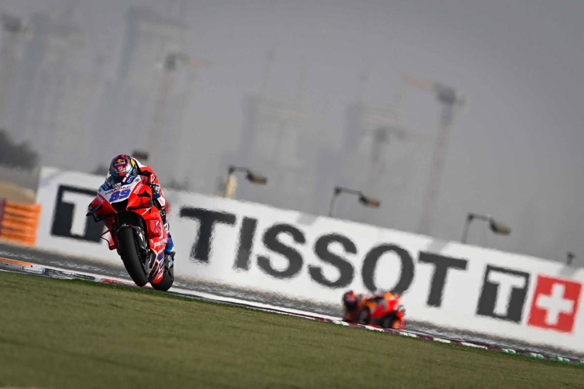 Cuatro pilotos ganaron cada sesión: Aleix Espargar en la FP1, Jack Miller en...