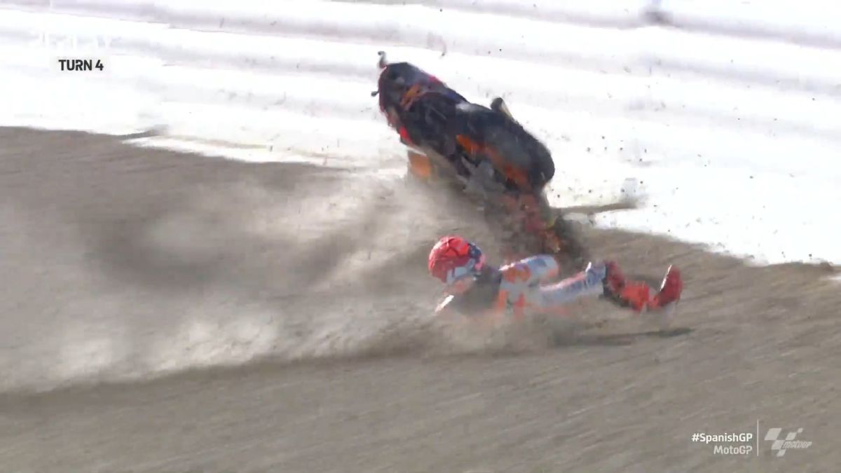 Confuso warm-up de Honda tras la caída de Marc Márquez y Pol.