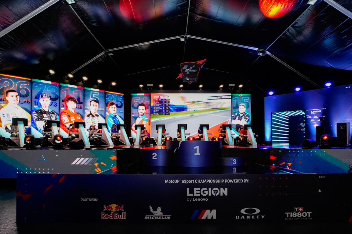 GLOBAL SERIES: CUATRO QP\'S FINAL QP\'  S DE LA LUCHA POR EL TÍTULO DE Lla prensa...