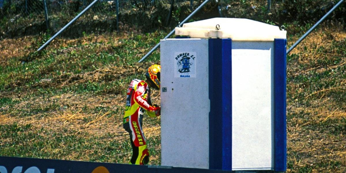 Valentino Rossi orinando en Jerez fue una de las cosas que más placer me...