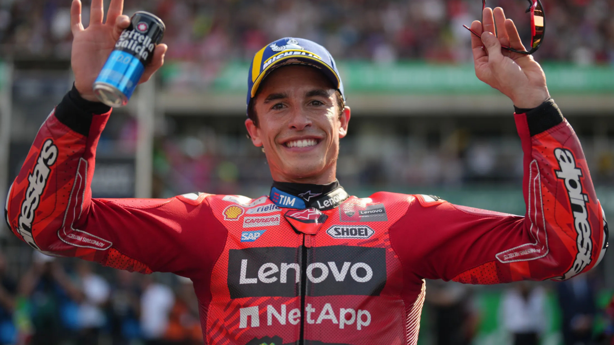 Marc M&aacute;rquez logra el segundo triplete de su carrera .
