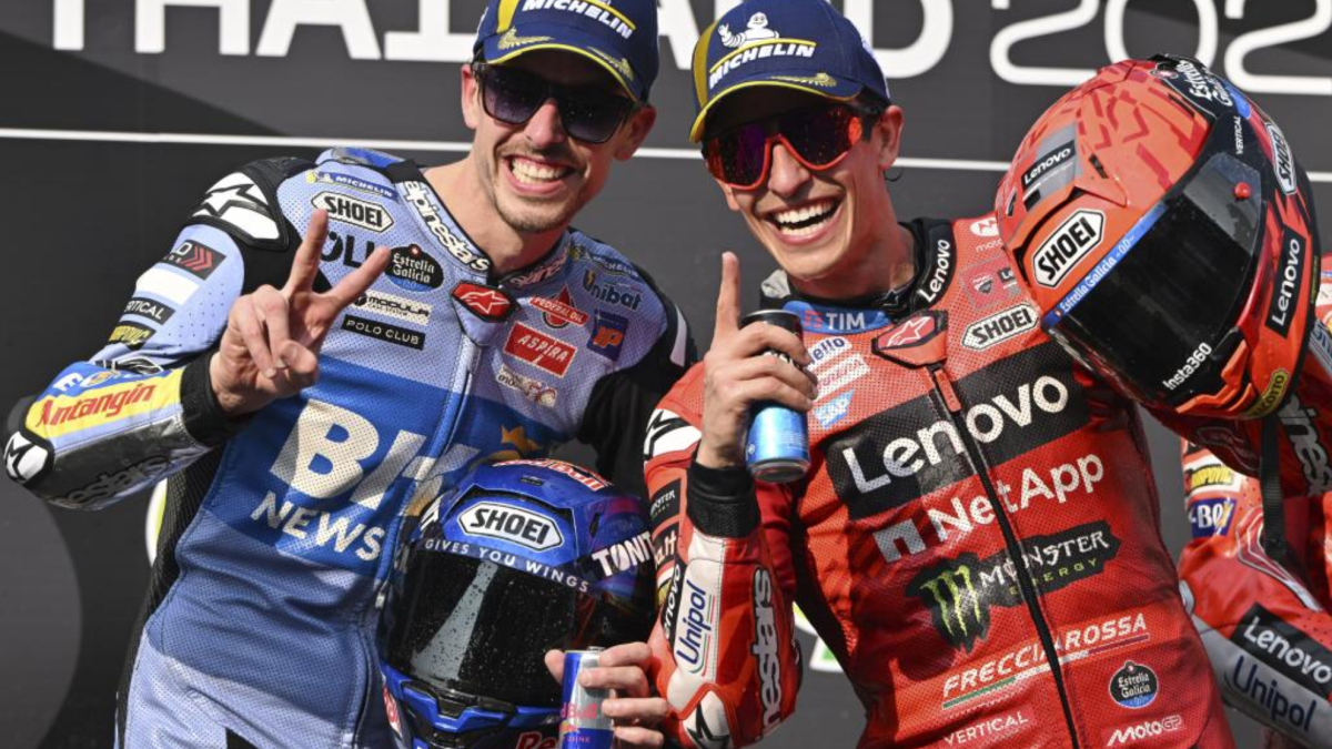 Los hermanos Álex y Marc M&aacute;rquez han logrado una haza&ntilde;a sin precedentes en MotoGP.