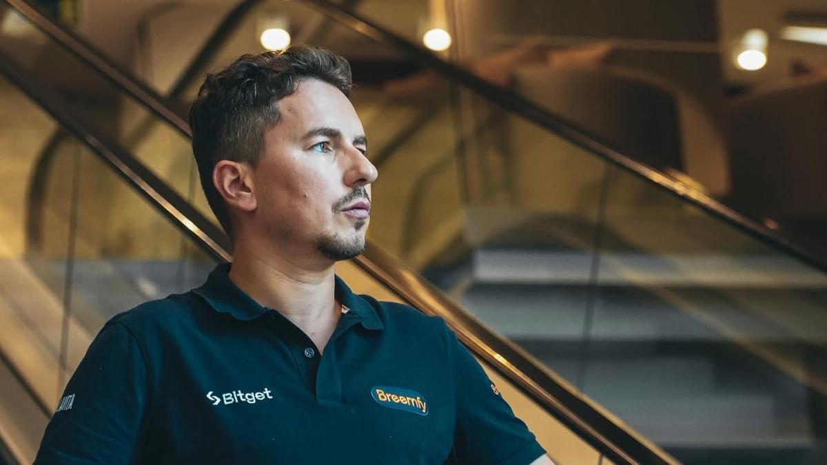 Jorge Lorenzo, sobre la negociación de sueldos y contratos en MotoGP: 