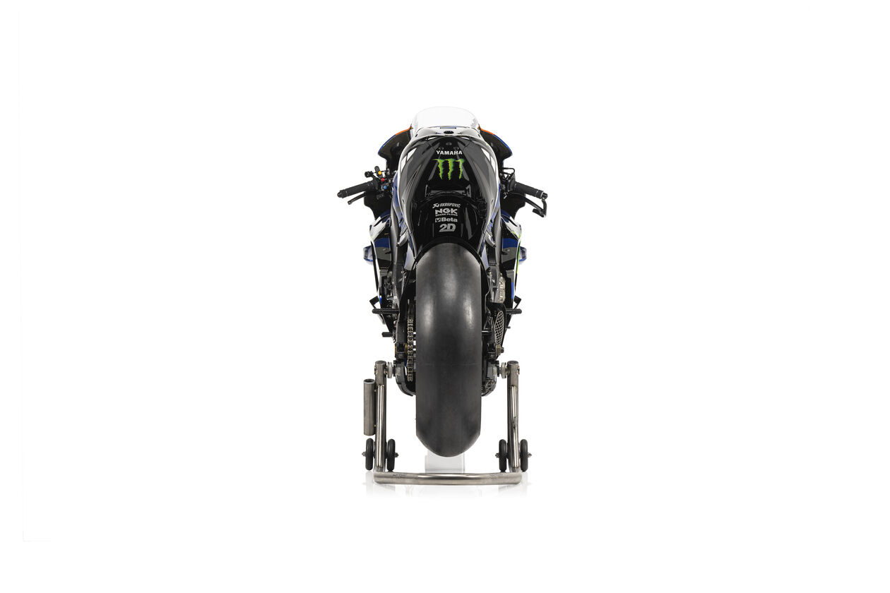 Presentación Yamaha M1 MotoGP 2023 13